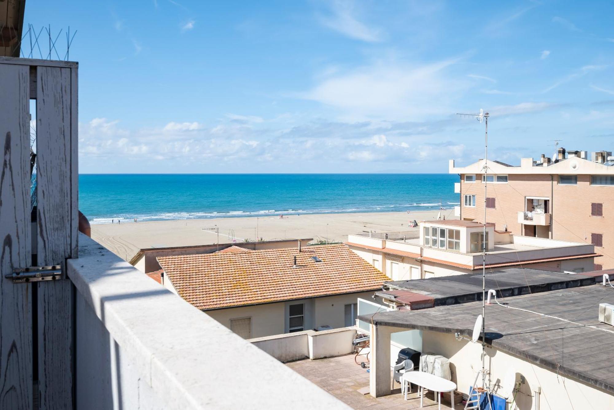 Lola Piccolo Hotel E Appartamenti Marina di Grosseto Exterior foto